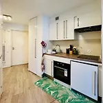 Bel Appartement Port Vauban A 100M Des Plages